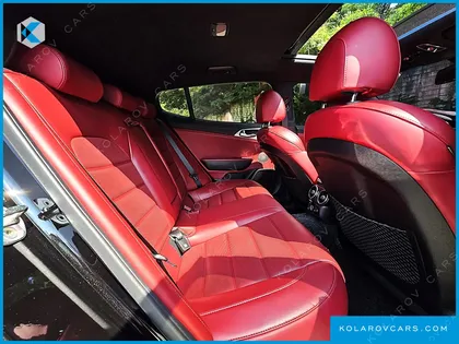 KIA STINGER 3.3 TURBO AWD