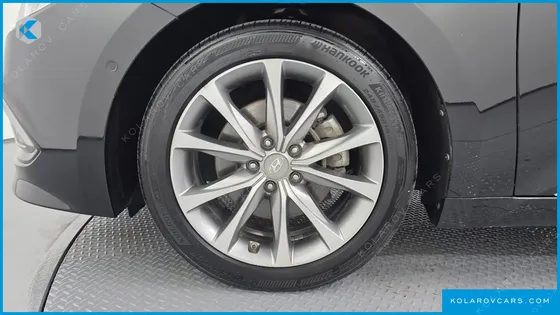 HYUNDAI GRANDEUR LPG HG300 EXCLUSIVE