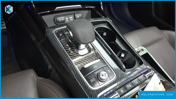 KIA STINGER 2.0 TURBO 2WD