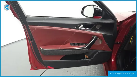 KIA STINGER 2.0 TURBO 2WD