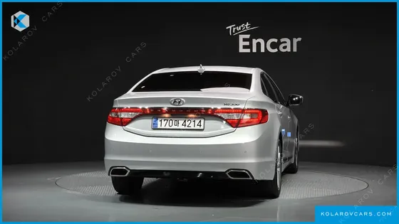 HYUNDAI GRANDEUR HG300 PREMIUM