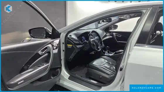 HYUNDAI GRANDEUR HG300 PREMIUM