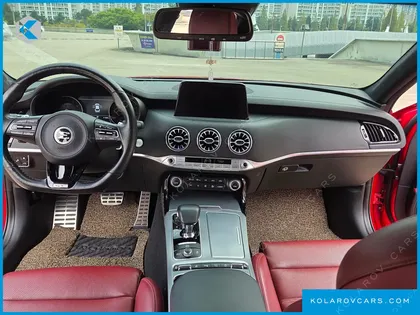 KIA STINGER 3.3 TURBO 2WD