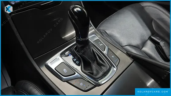 HYUNDAI GRANDEUR HG300 PREMIUM