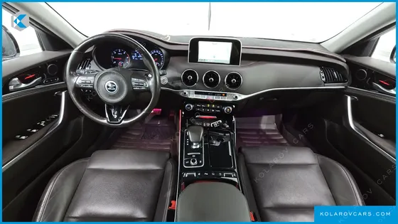 KIA STINGER 2.2 DIESEL 2WD