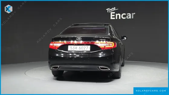 HYUNDAI GRANDEUR HG240 MODERN