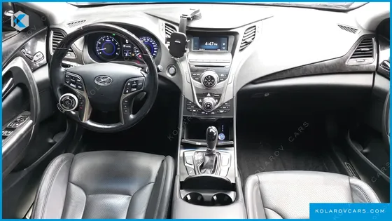 HYUNDAI GRANDEUR HG240 MODERN