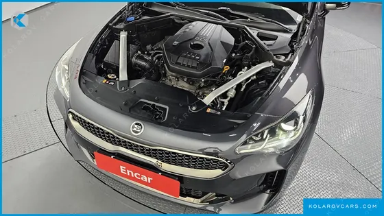 KIA STINGER 2.0 TURBO 2WD