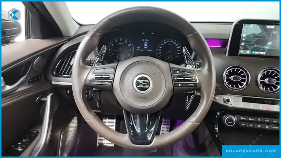 KIA STINGER 2.0 TURBO 2WD