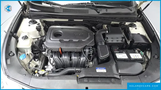HYUNDAI GRANDEUR HG240 MODERN
