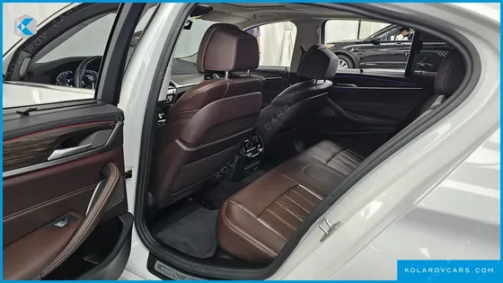 BMW 5 SERIES 530E LUXURY