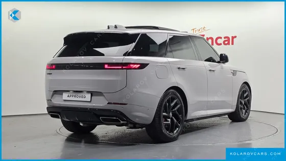 LAND ROVER RANGE ROVER SPORT P550E DYNAMIC HSE