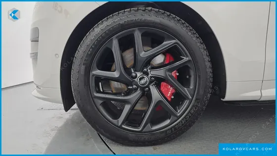 LAND ROVER RANGE ROVER SPORT P550E DYNAMIC HSE