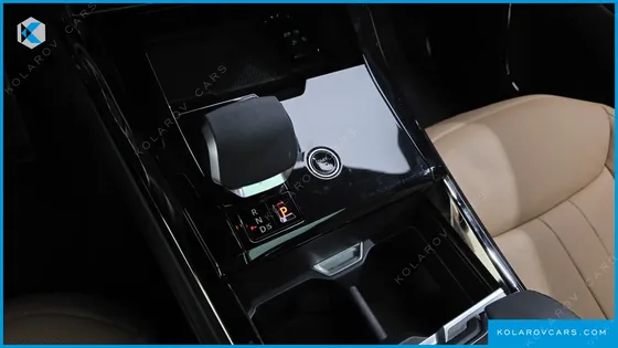 LAND ROVER RANGE ROVER SPORT P550E DYNAMIC HSE