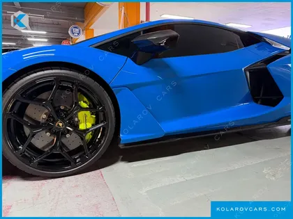 LAMBORGHINI REVUELTO 6.5 V12