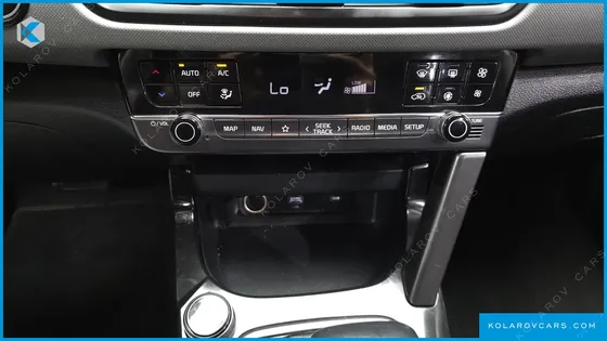 KIA SELTOS GASOLINE 1.6 TURBO 2WD
