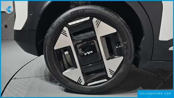 KIA EV3 LONG RANGE 2WD