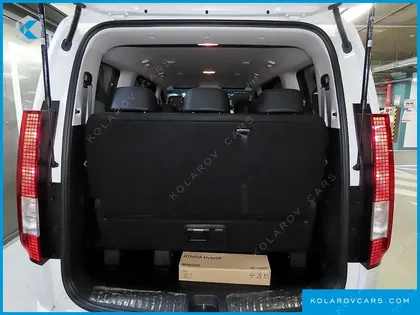 HYUNDAI STARIA HEV 1.6 TOURER 11-SEATER