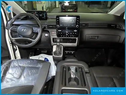 HYUNDAI STARIA HEV 1.6 TOURER 11-SEATER