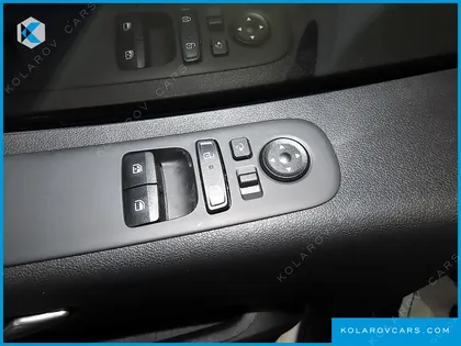 HYUNDAI STARIA HEV 1.6 TOURER 11-SEATER