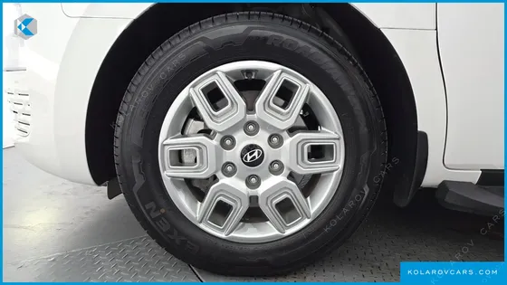HYUNDAI STARIA HEV 1.6 CARGO 5-SEATER
