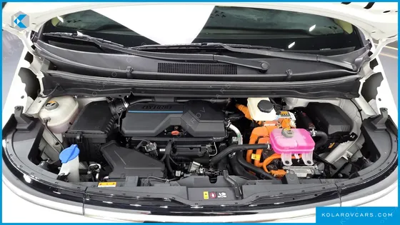 HYUNDAI STARIA HEV 1.6 CARGO 5-SEATER