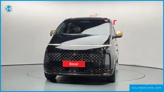 HYUNDAI STARIA HEV 1.6 LOUNGE 7-SEATER