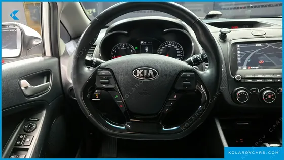 KIA K3 TRENDY