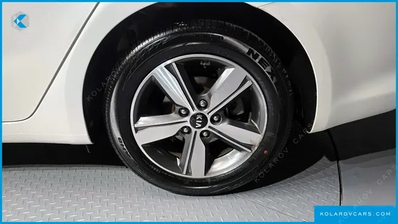 KIA K3 TRENDY