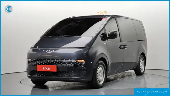 HYUNDAI STARIA TOURER 11-SEATER
