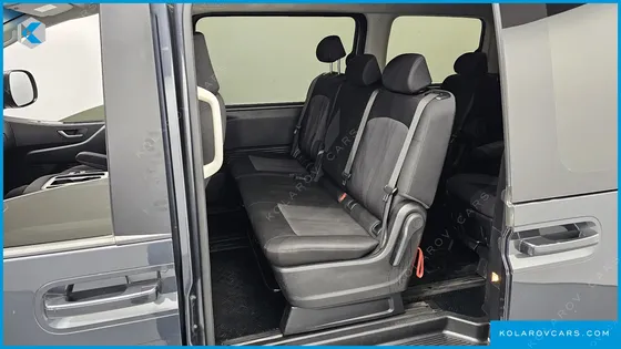 HYUNDAI STARIA TOURER 11-SEATER