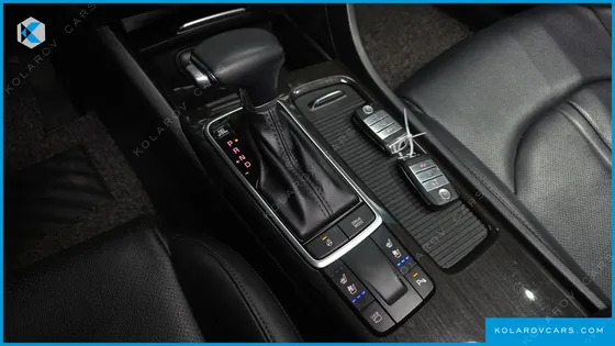 KIA K5 2.0 LPI RENTAL CAR