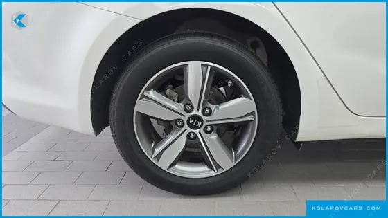 KIA K3 TRENDY