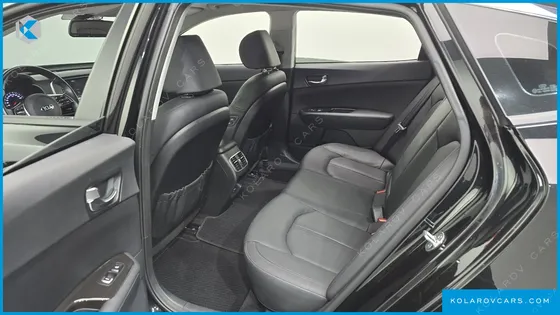 KIA K5 2.0 LPI RENTAL CAR