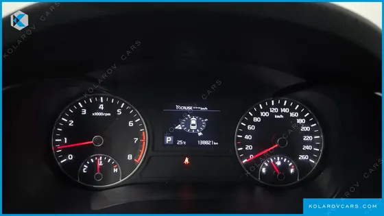 KIA K5 2.0 LPI RENTAL CAR