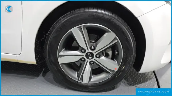 KIA K3 TRENDY
