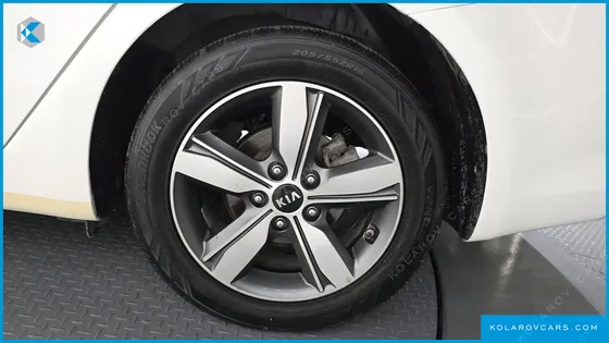 KIA K3 TRENDY