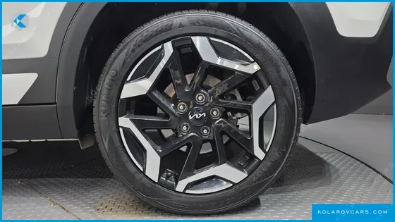 KIA SELTOS GASOLINE 2.0 2WD