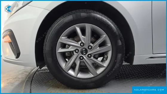 KIA K5 2.0 LPI RENTAL CAR