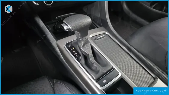 KIA K5 2.0 LPI RENTAL CAR