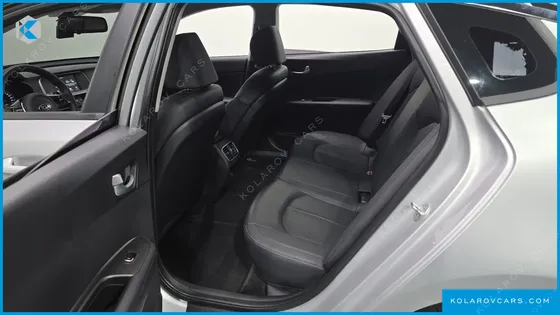 KIA K5 2.0 LPI RENTAL CAR