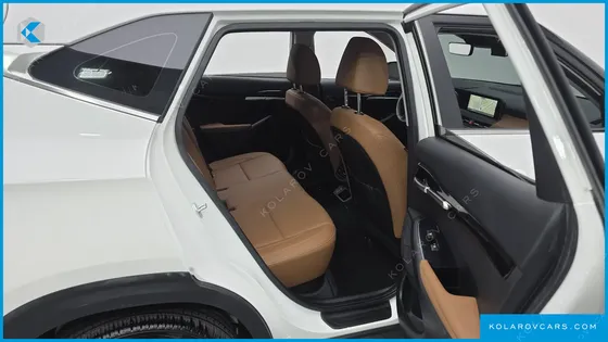 KIA SELTOS GASOLINE 1.6 TURBO 2WD