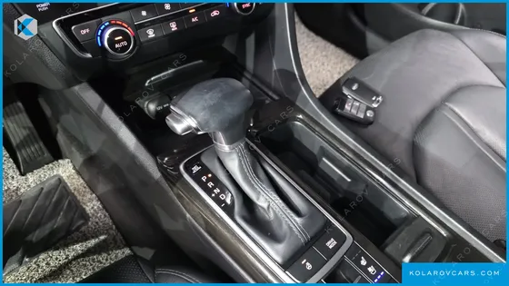 KIA K5 2.0 LPI RENTAL CAR