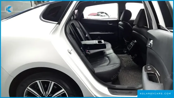 KIA K5 2.0 LPI RENTAL CAR