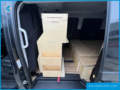 HYUNDAI STARIA 4WD CAMPER