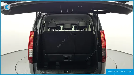 HYUNDAI STARIA 4WD TOURER 11-SEATER