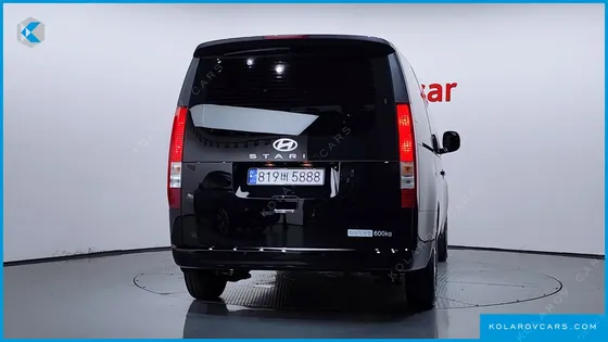 HYUNDAI STARIA HEV 1.6 CARGO 5-SEATER