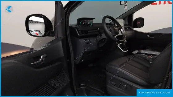 HYUNDAI STARIA HEV 1.6 CARGO 5-SEATER