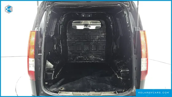 HYUNDAI STARIA CARGO 5-SEATER