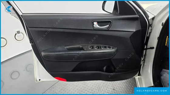 KIA K5 2.0 LPI RENTAL CAR